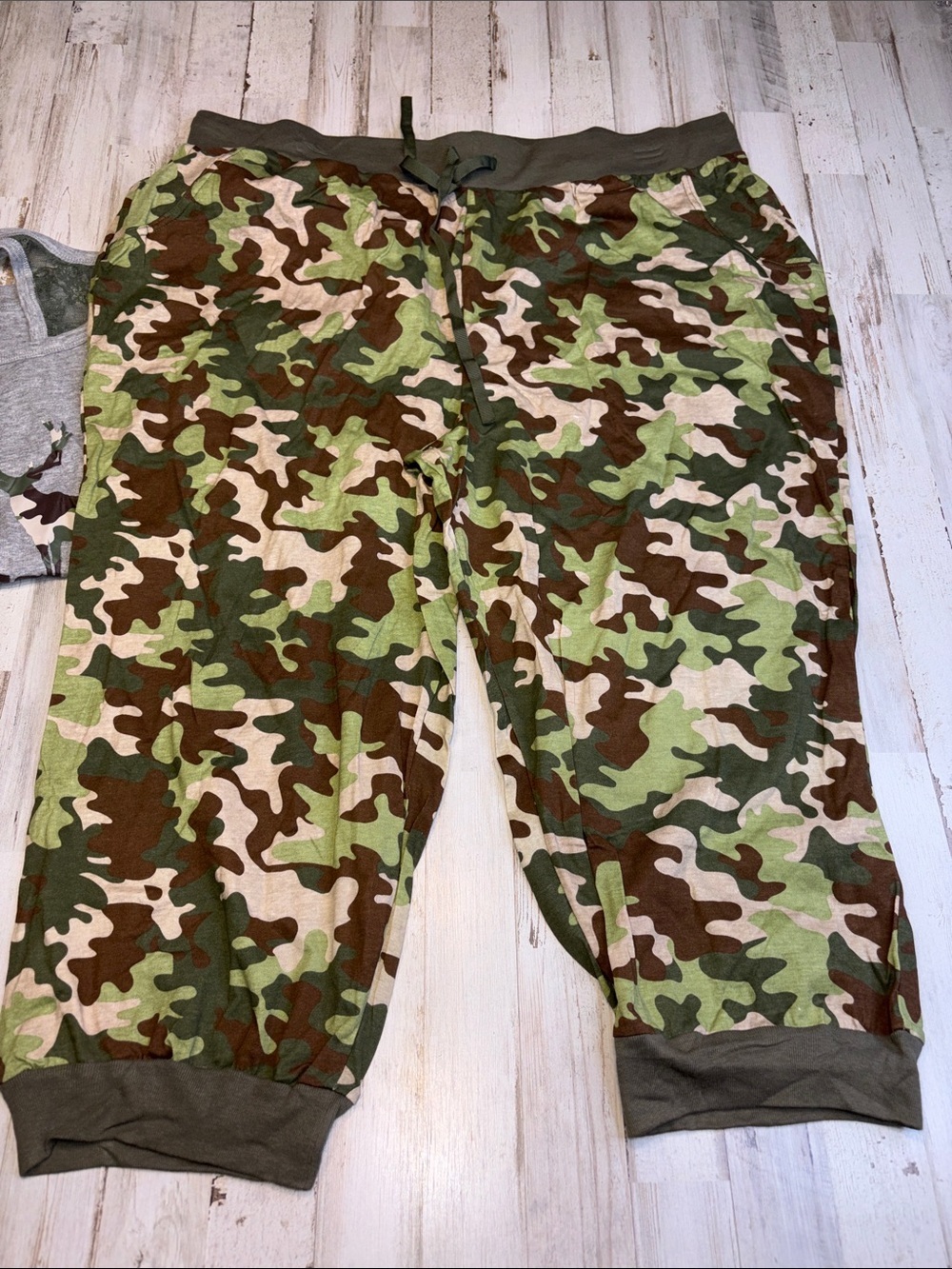 Bobbie Brooks Camo Deer Graphic Tank Top - Gray & Green Set 3X - Picture 11 of 17